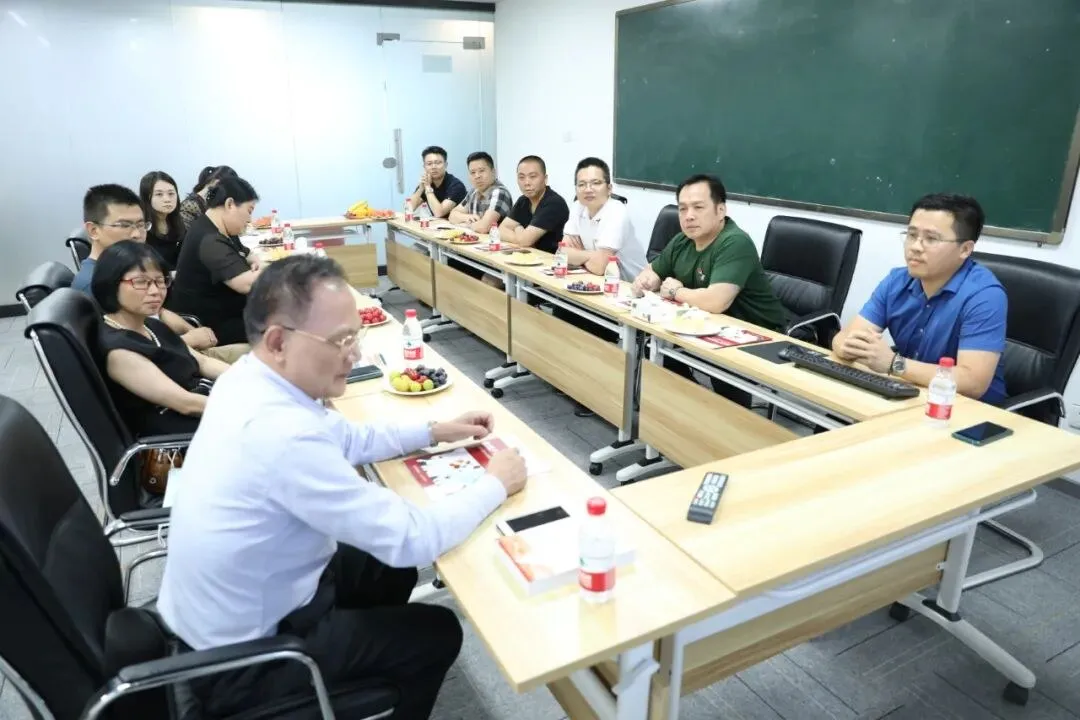 深圳市普宁商会党支部委员会走进星知航 开展「党员企业」主题活动 配图7